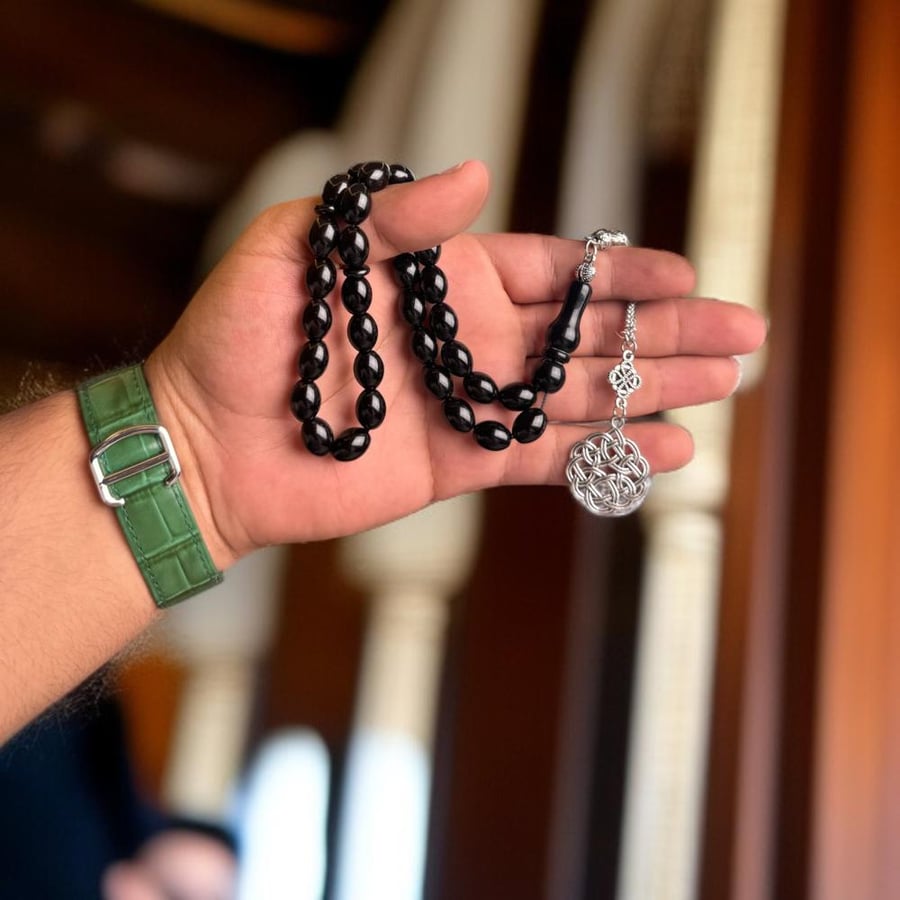 سبحة بلون موحد جذاب