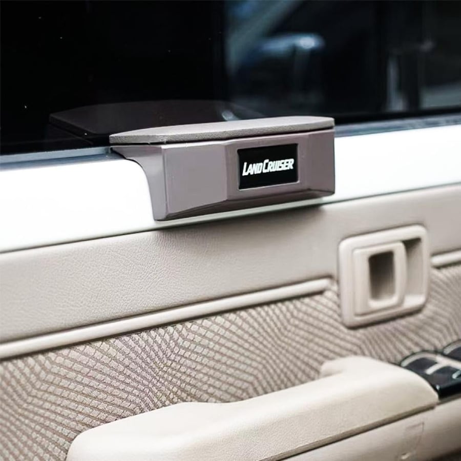Magnetic door armrest for Toyota Land Cruiser 70 & 79 | 2-piece set