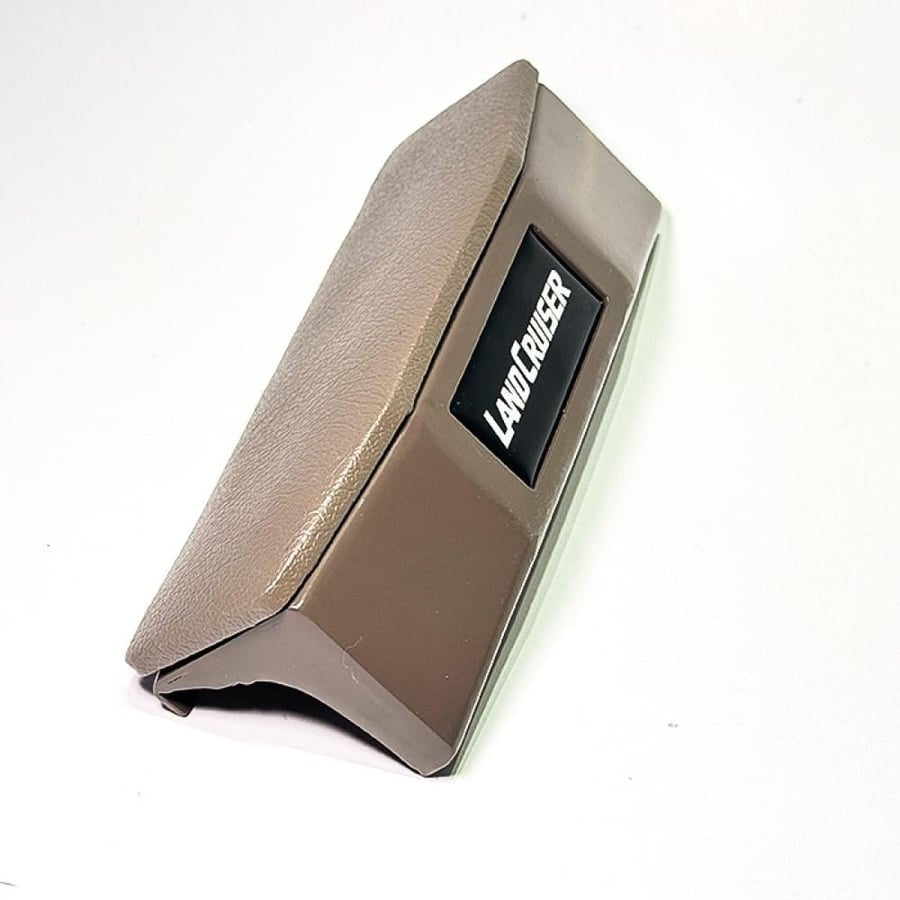 Magnetic door armrest for Toyota Land Cruiser 70 & 79 | 2-piece set