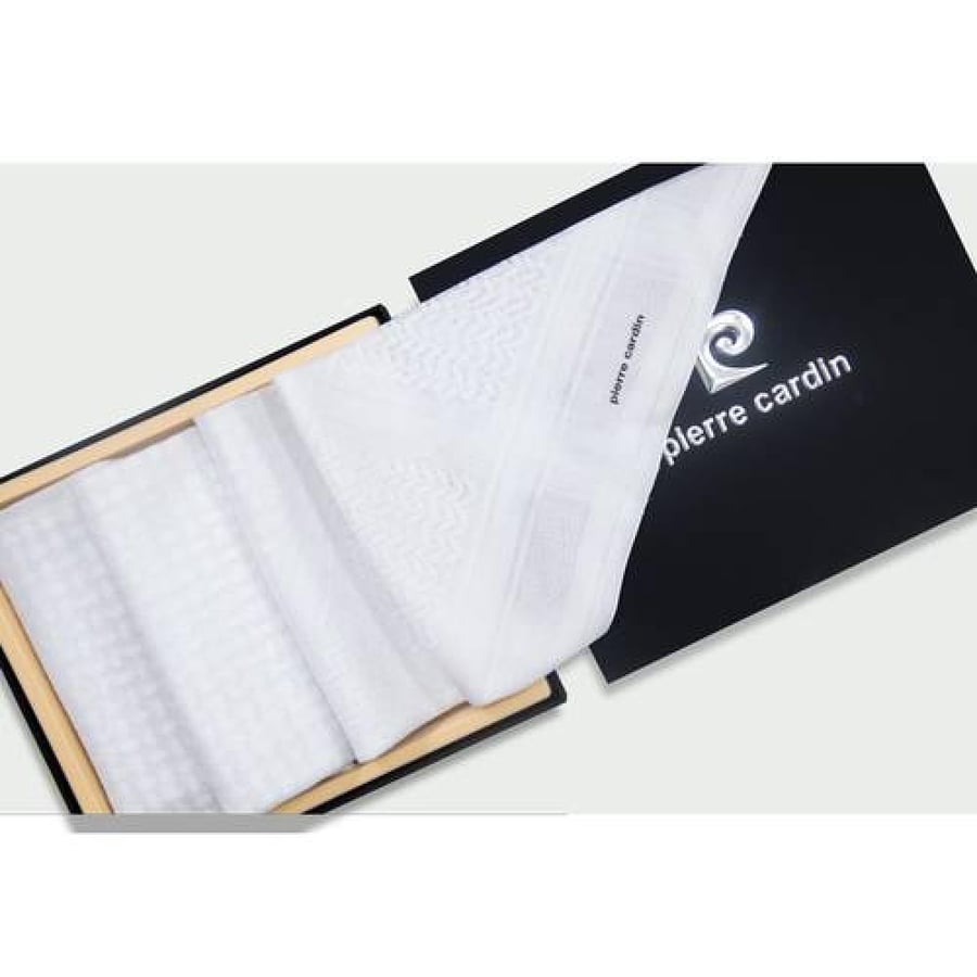 Pierre Cardin classic white ghutra 25