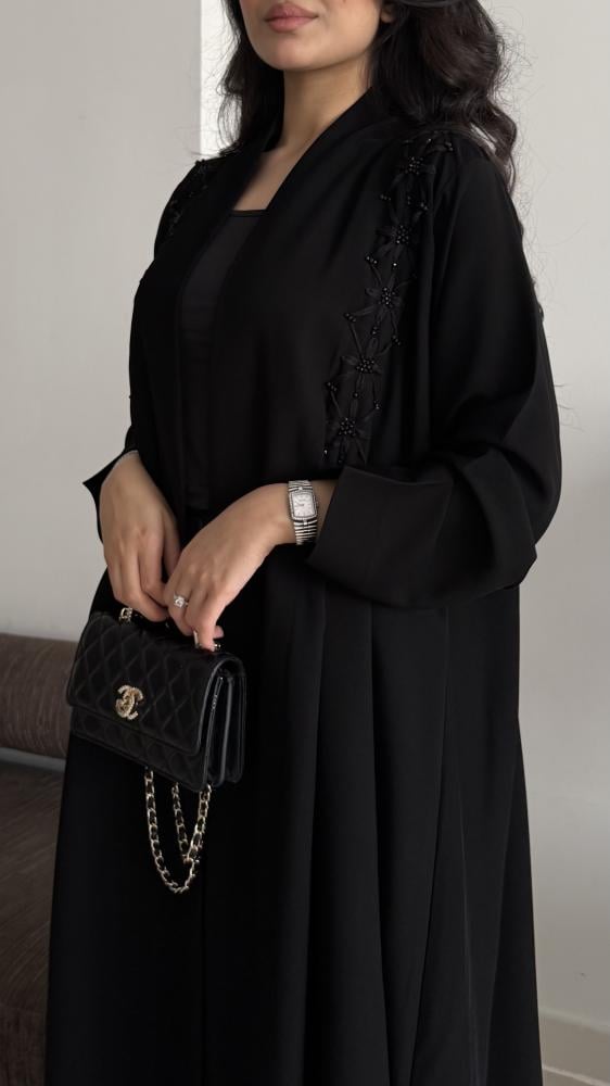 عباية مشاعل