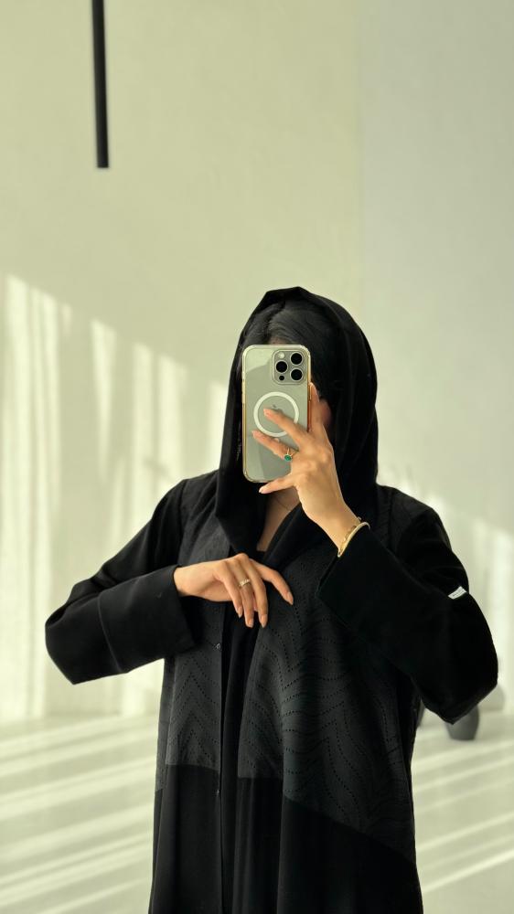 Lina abaya