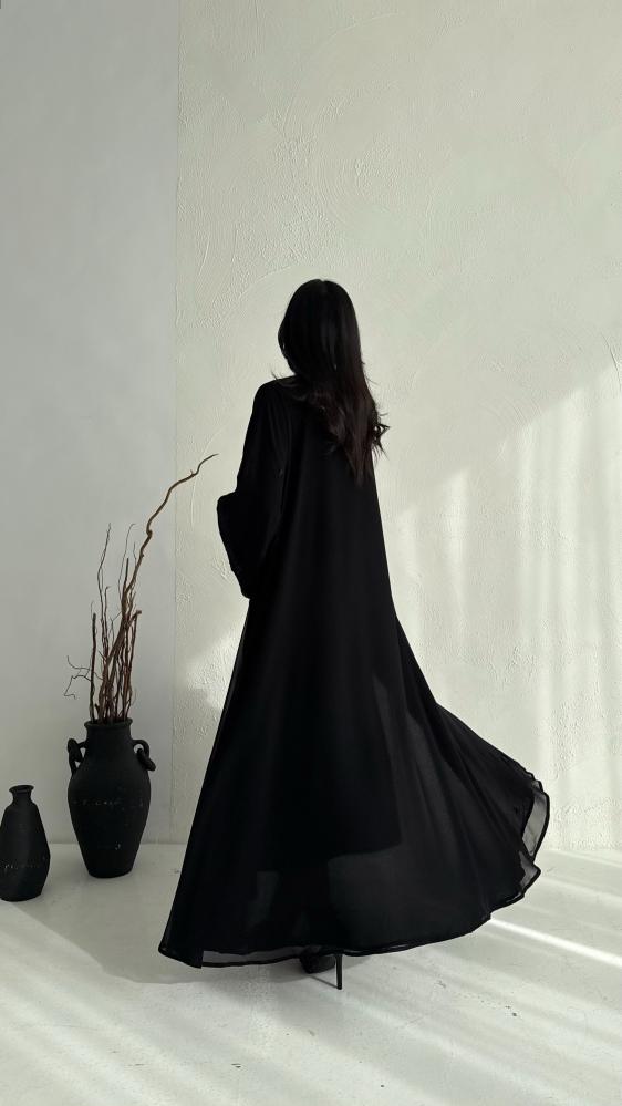 Mujad abaya