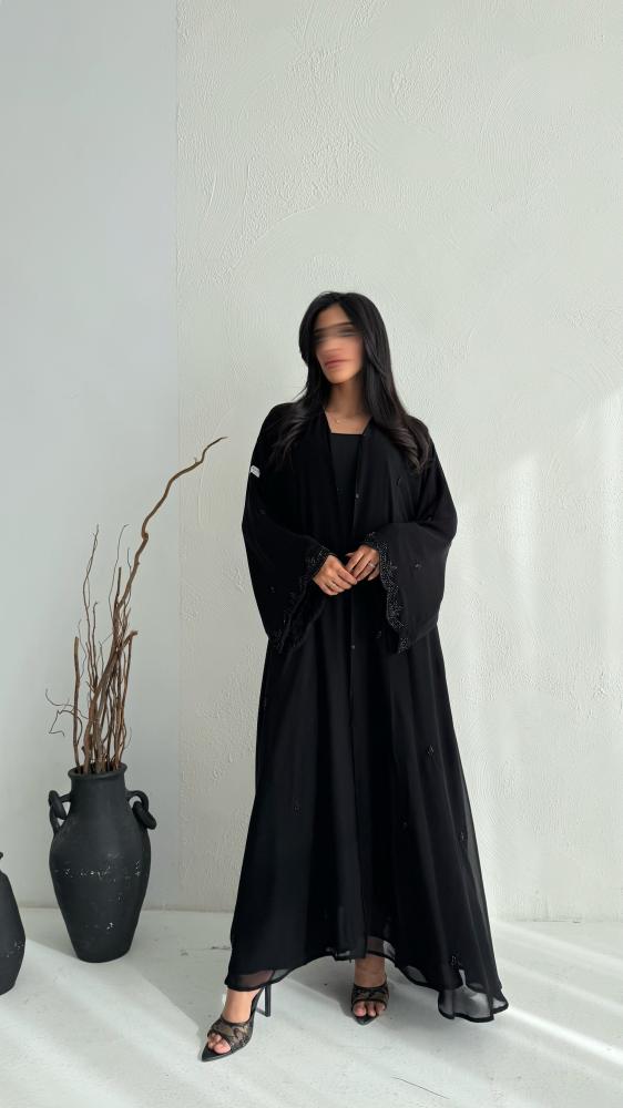 Mujad abaya