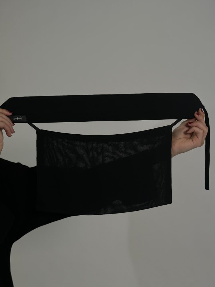 نقاب مثلث (قصير)