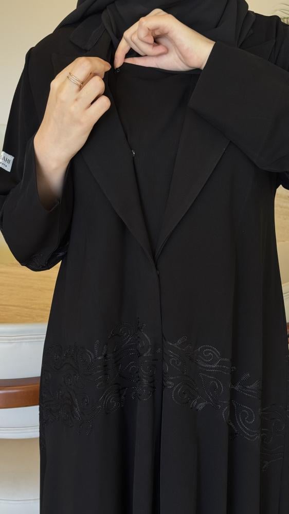 عباية ريناد