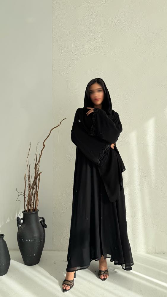 Mujad abaya
