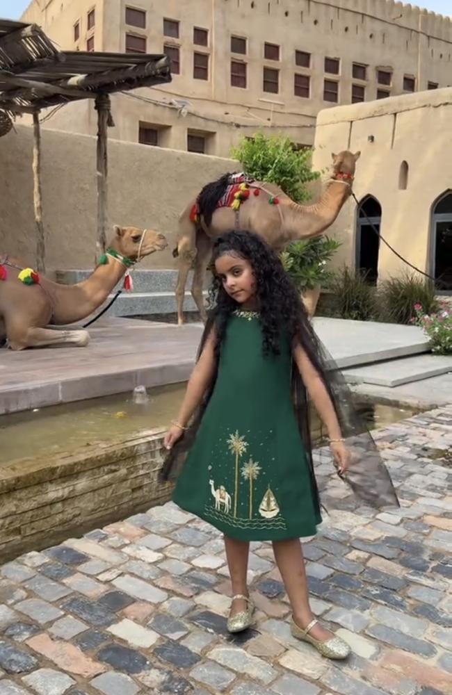 فستان اليوم الوطني السعودي 96