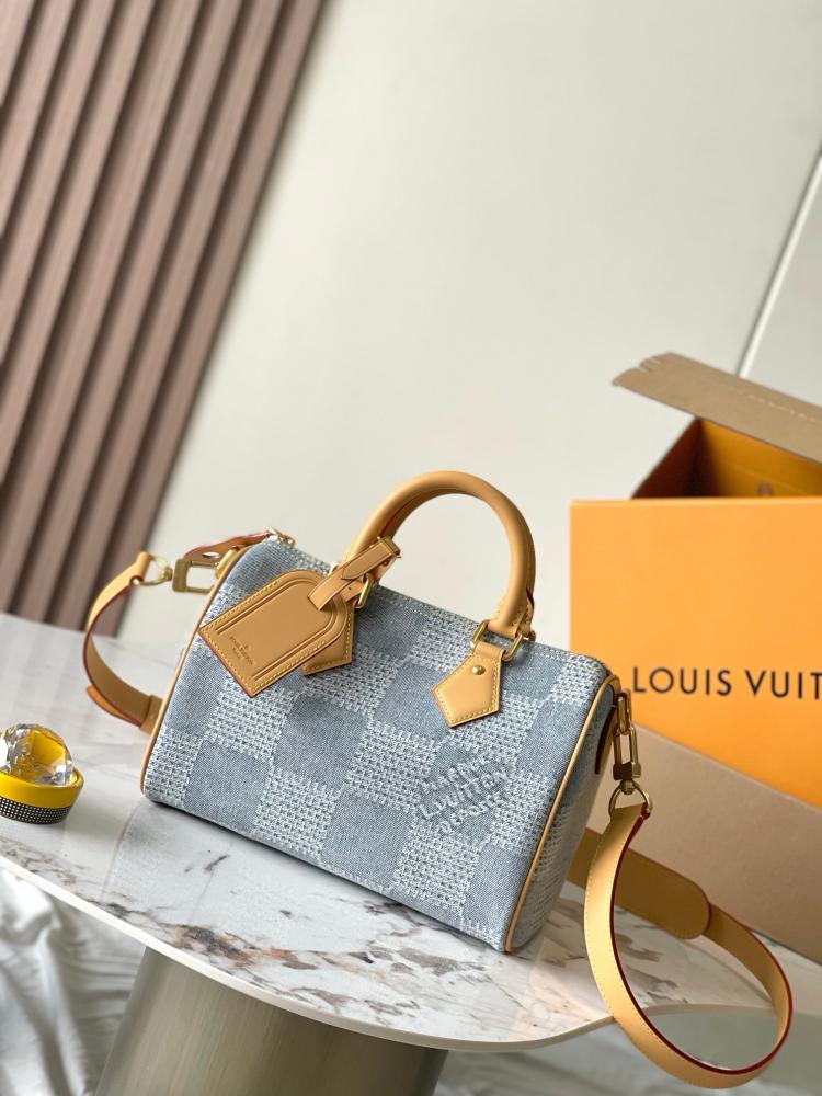 لوي فيتون Speedy 25Bandouliere المقاس العرض25cm الارتفاع15 العمق15cm