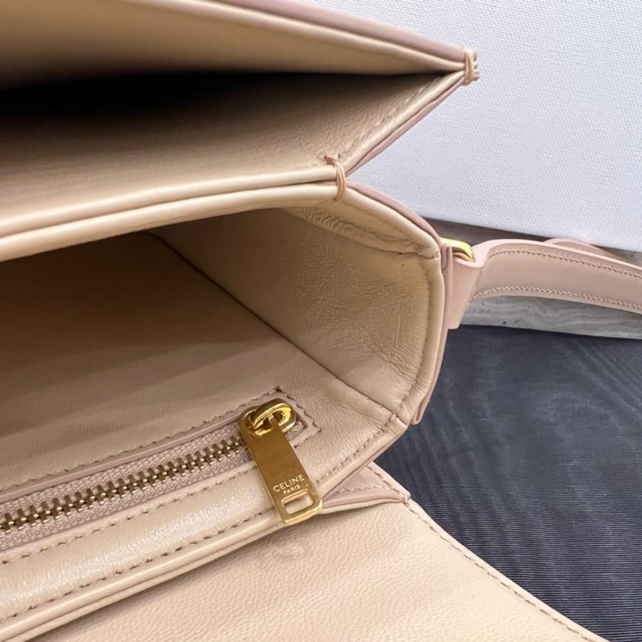 سيلين TEEN TRIOMPHE المقاس العرض 18.5cm الارتفاع 14cm  العمق 6cm