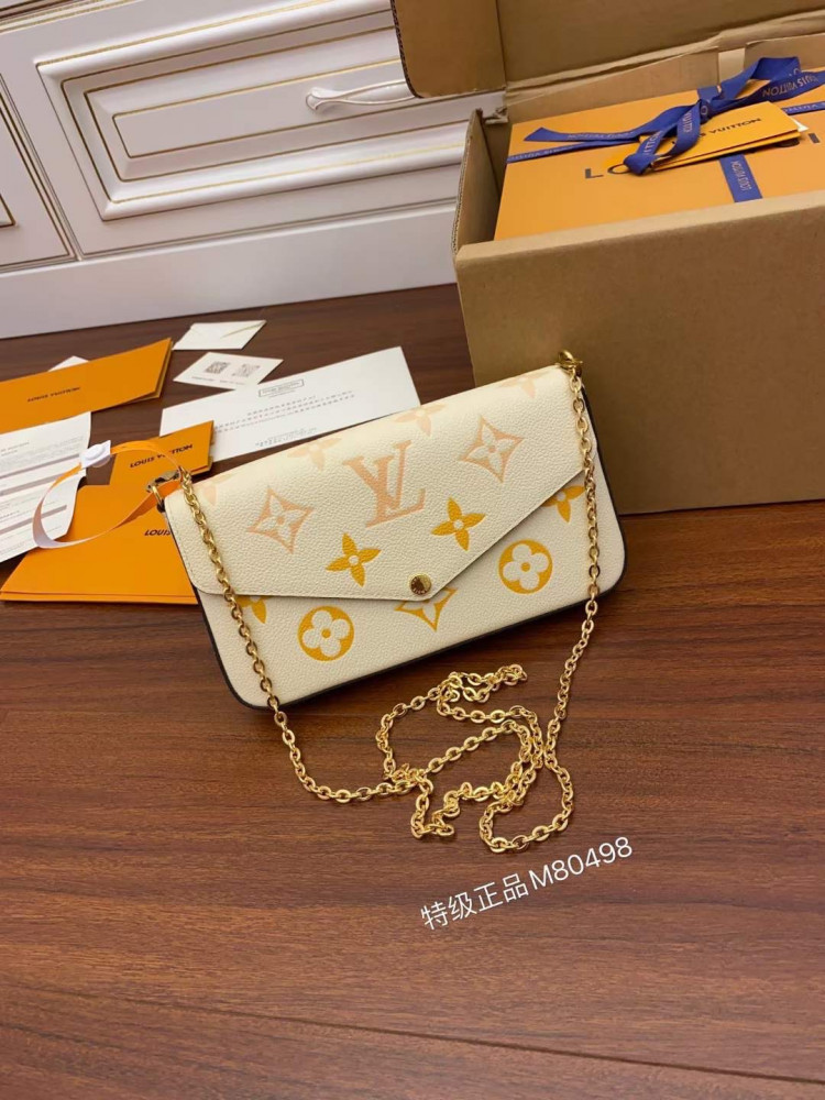 لوي فيتون. المقاس. العرض 21cm الارتفاع 12cm العمق 3cm