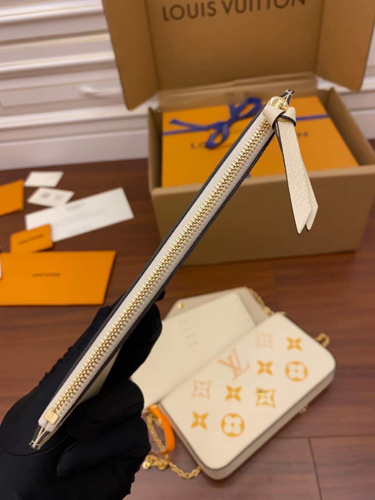 لوي فيتون. المقاس. العرض 21cm الارتفاع 12cm العمق 3cm