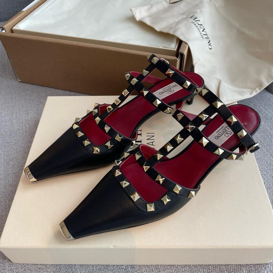 هيلز فلنتينو.  طول الهيلز 3.5cm