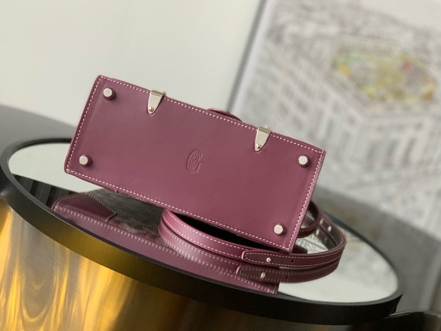 قويارد سايقون المقاس  العرض20cm الارتفاع 15cm العمق 7.5cm