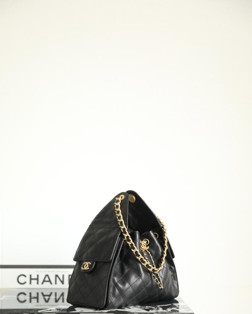 شانيل  25bag المقاس العرض 30cm الارتفاع 26cm العمق14cm