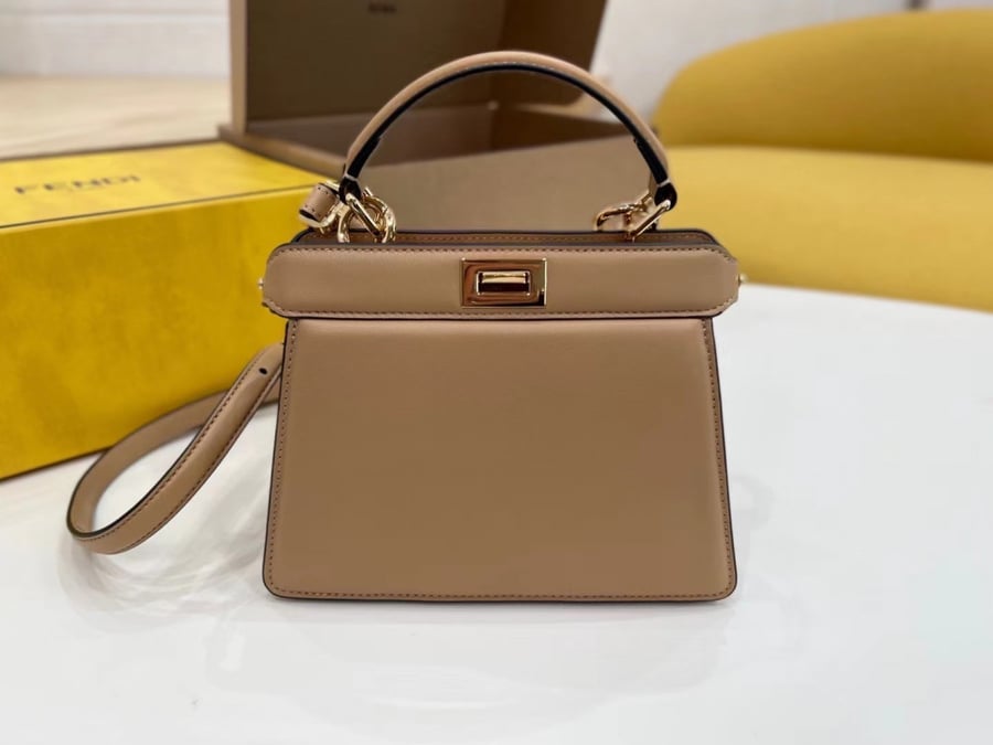فندي بيكابو. بتيت 20cm