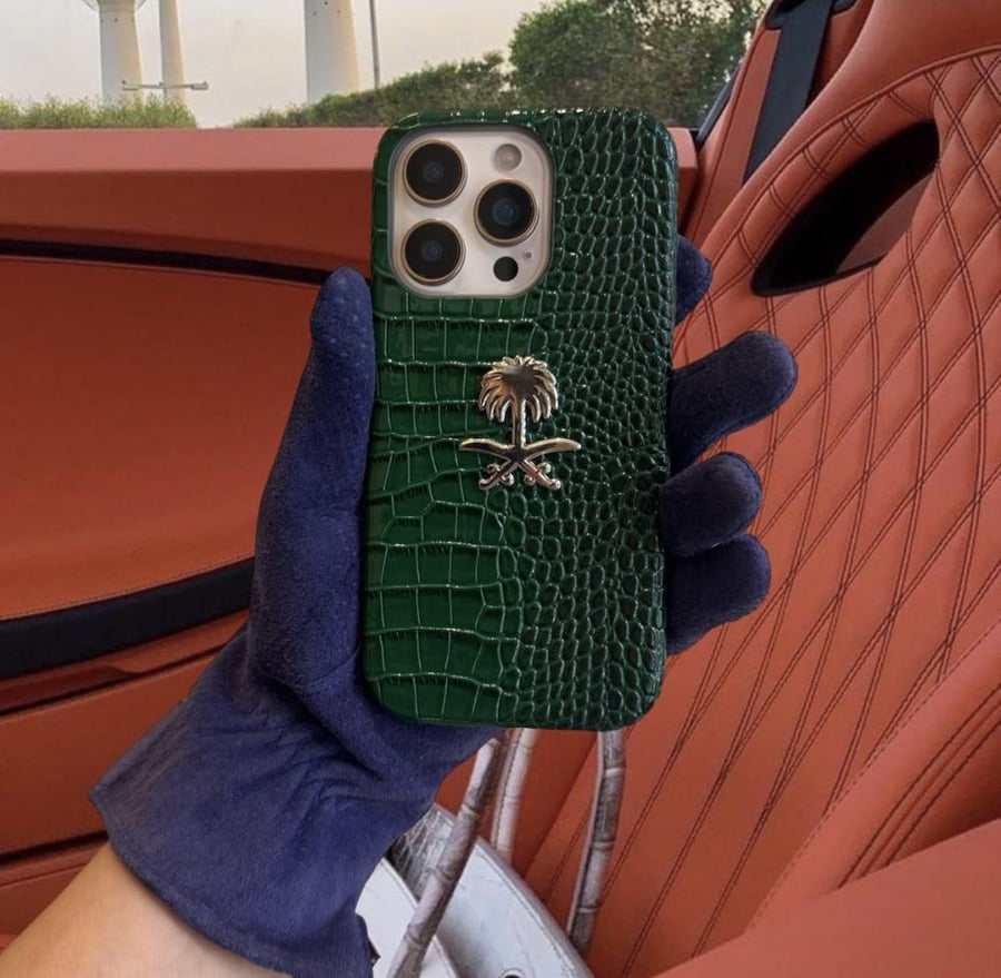Saudi Glossy
