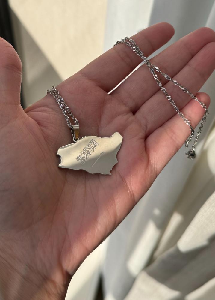 saudi necklace