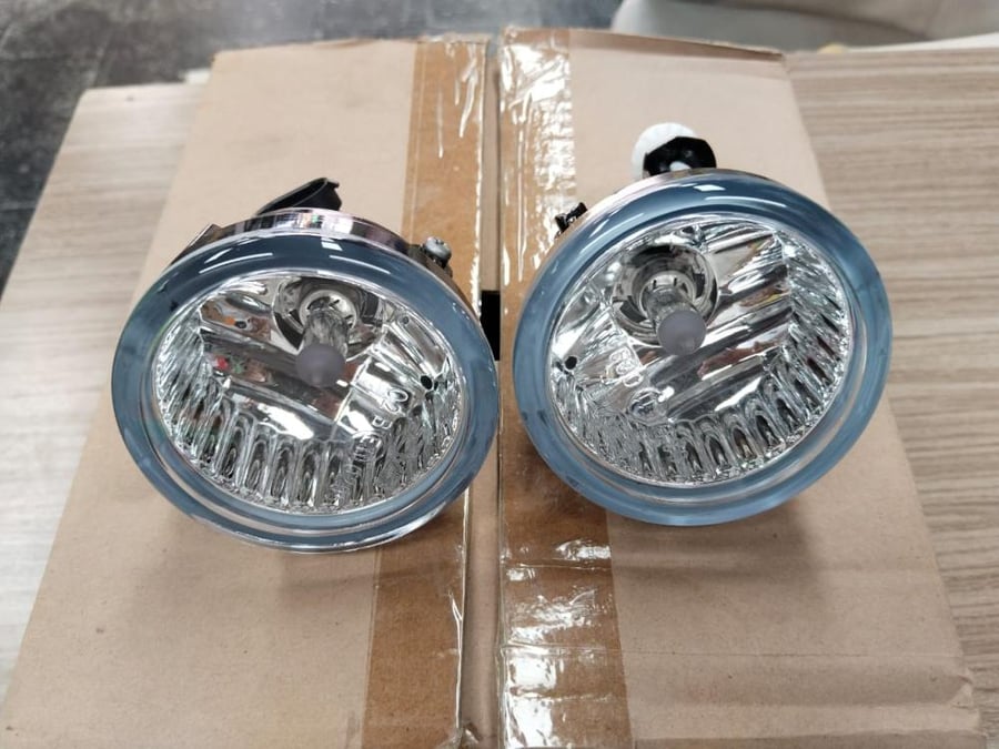 دايهاتسو - تيريوس كشاف ضباب LED