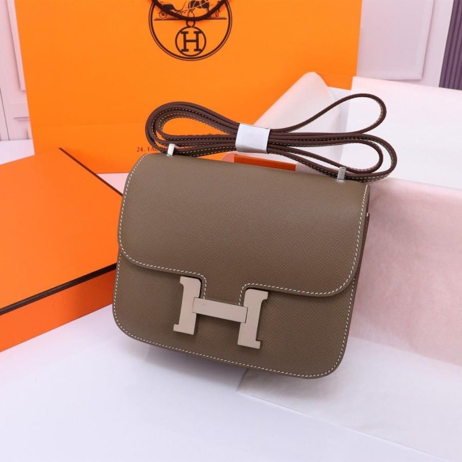Hermes constance 18