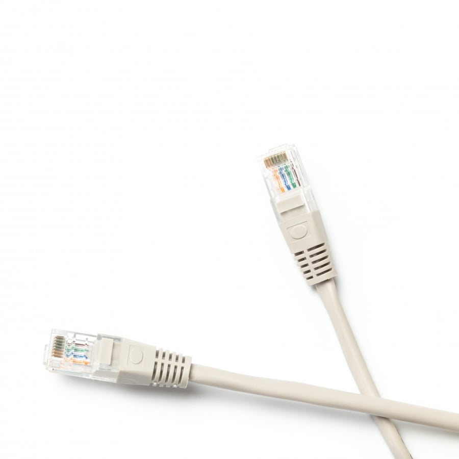كيبل شبكة CAT6 جاهز لتركيب كاميرات مراقبة