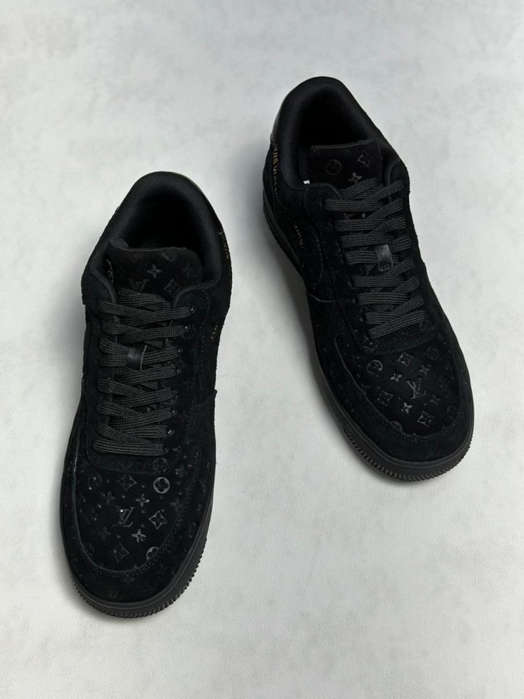 LV