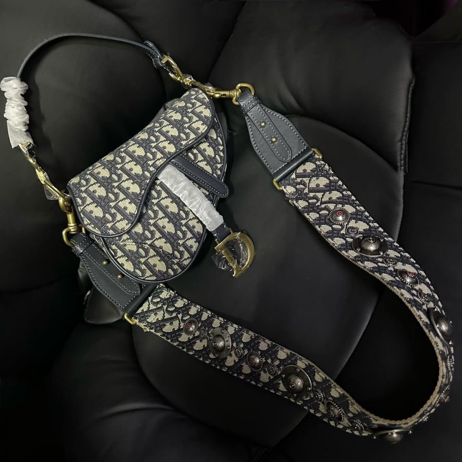 ‏ Dior  SMALL SIZE