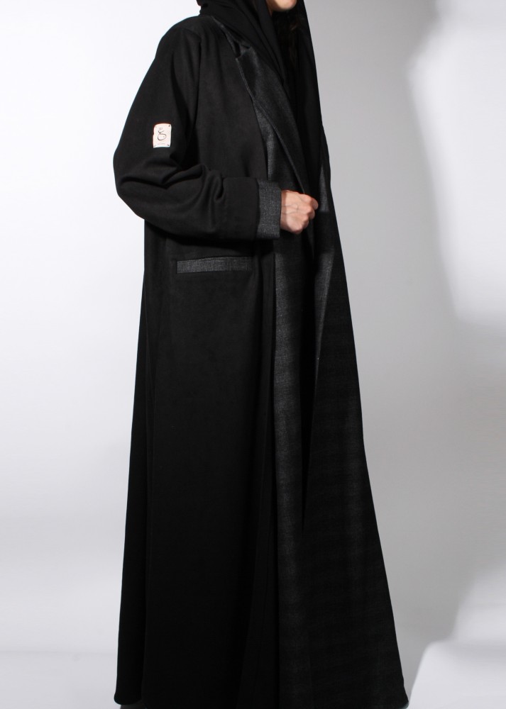 Wavy broadcloth abaya - multi-colored