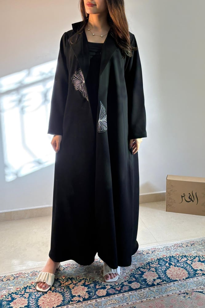 عبايه بتطريز 1321