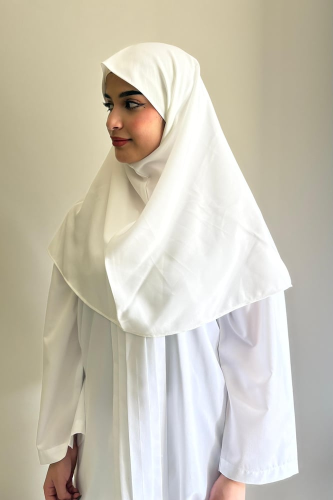 حجاب لون ابيض 1311