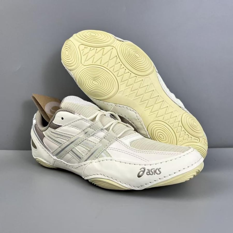 ASICS Hypersync lace-up sneakers