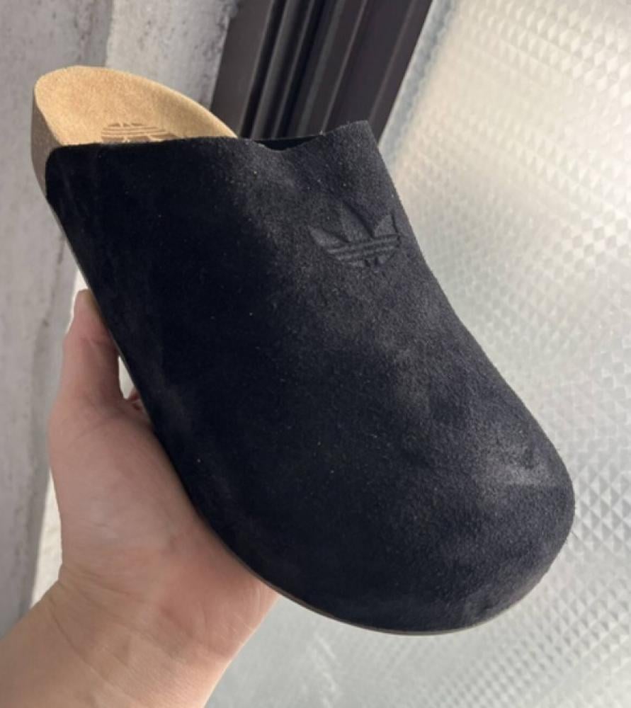 Adidas Adimule mules