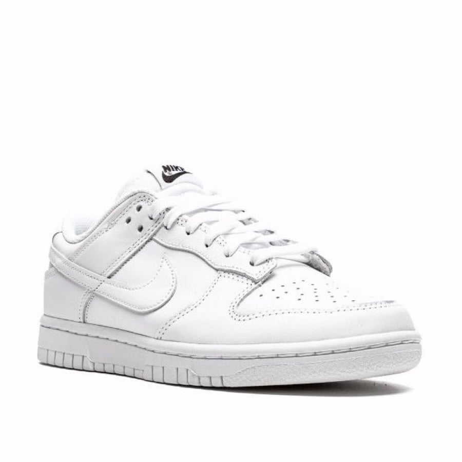 Nike Dunk LowTriple White