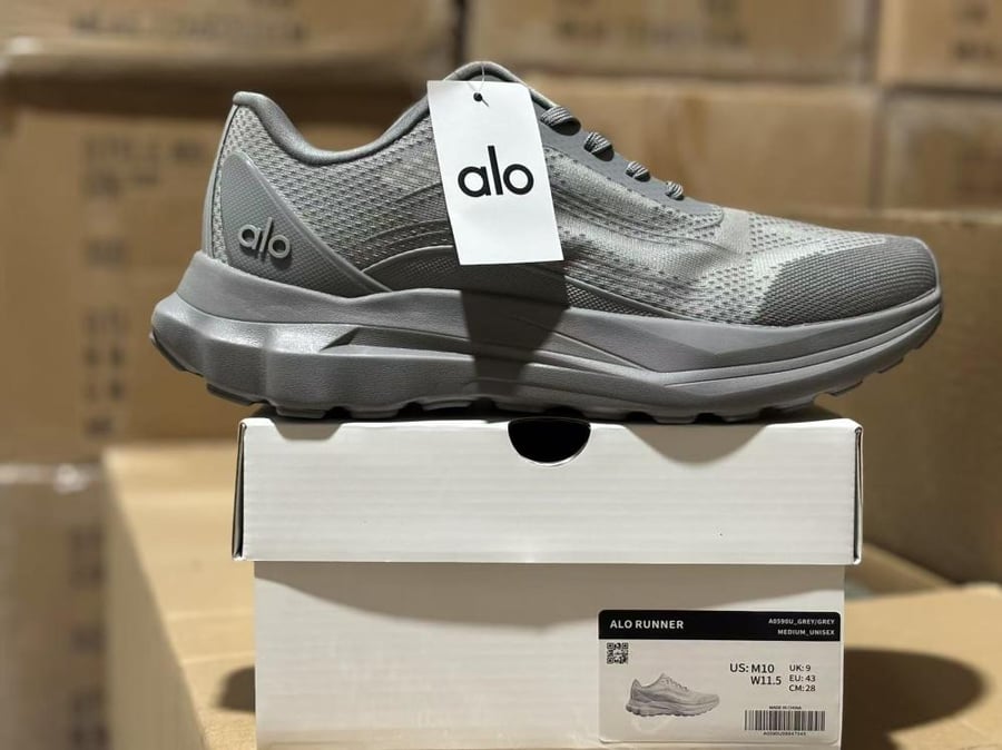 ALO RUNNER GREY