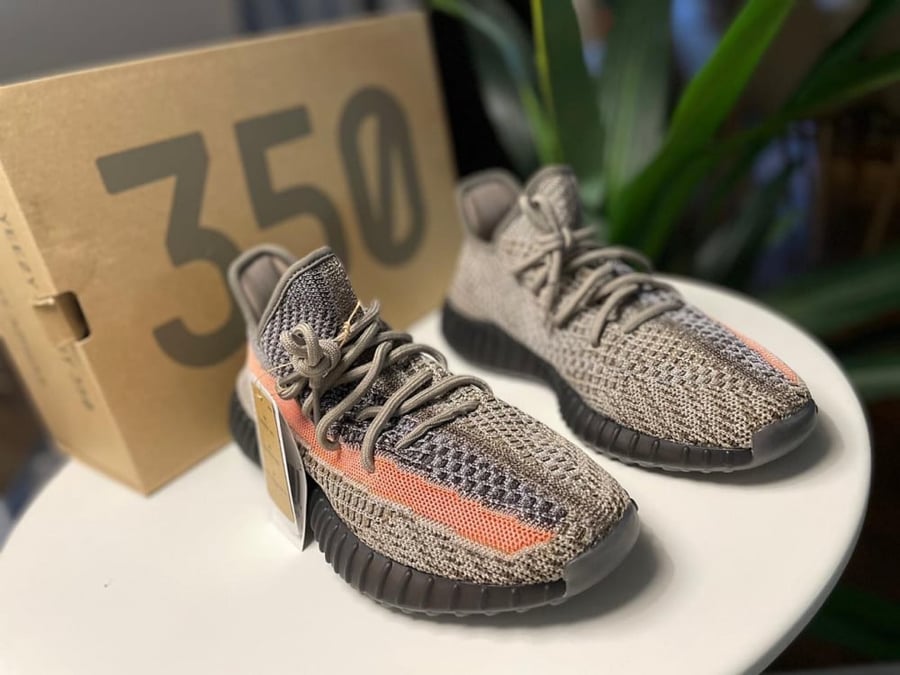 Yeezy Boost 350 V2 Ash Stone