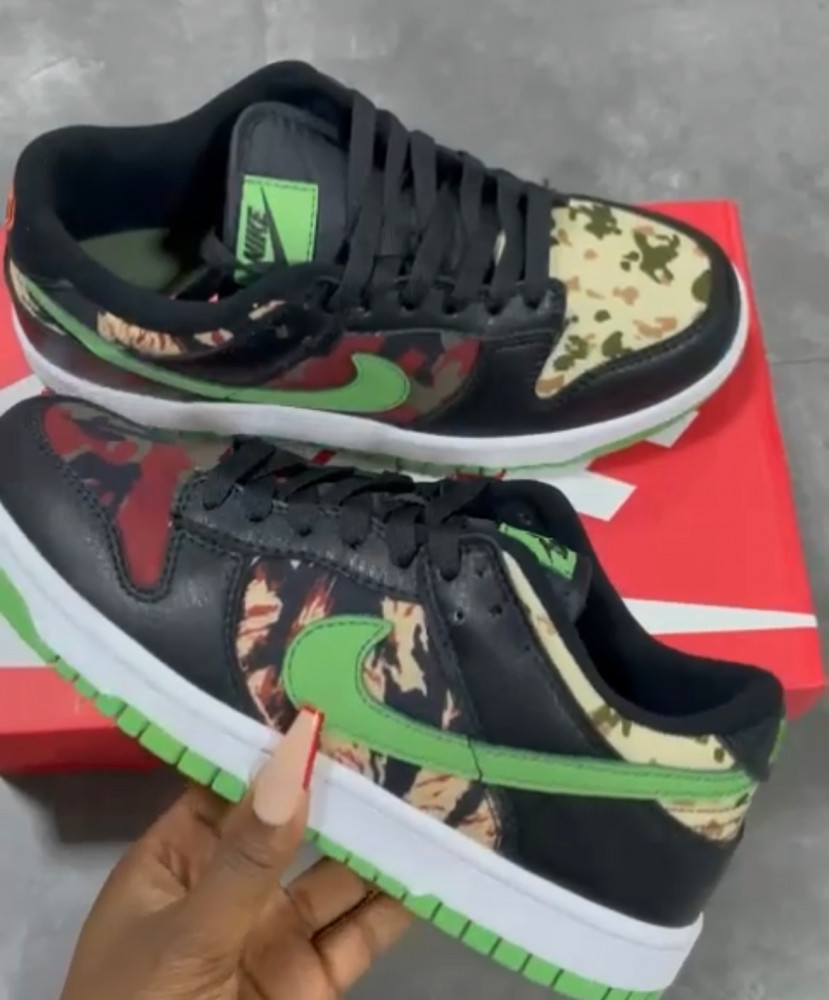 Dunk Low SE "Crazy Camo"