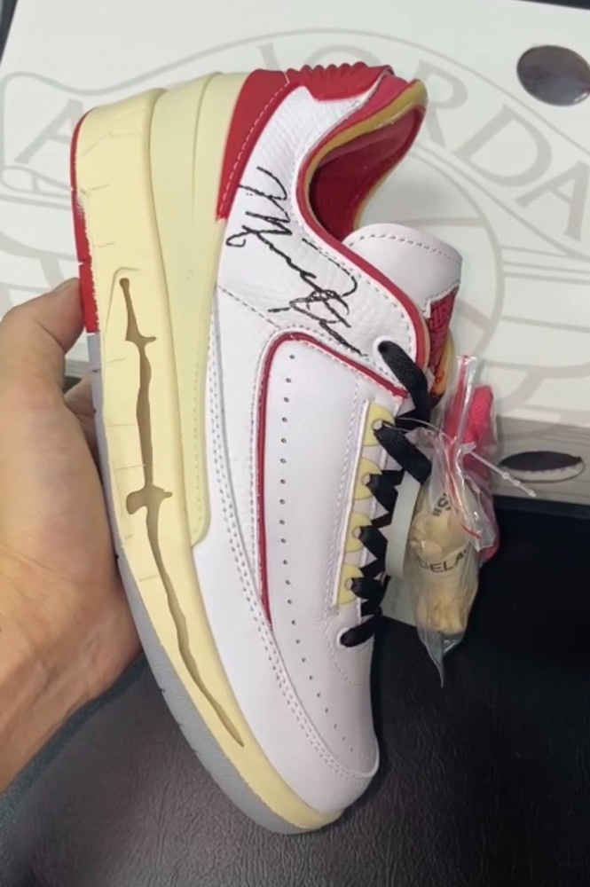 Off-White x Air Jordan 2 Low OG SP