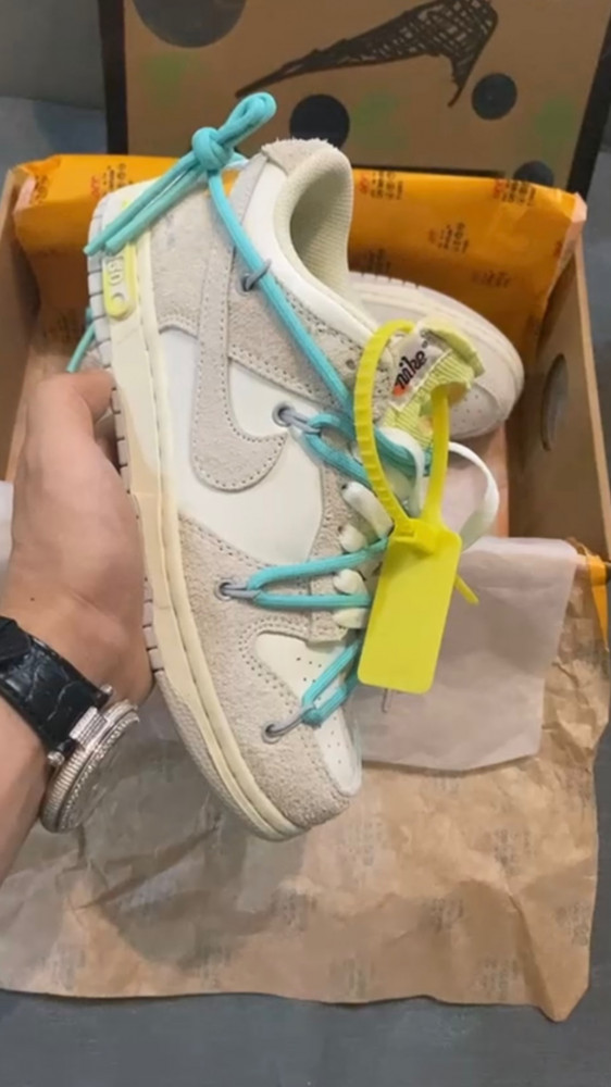 Off-White x Dunk Low 'Lot 14 of 50'