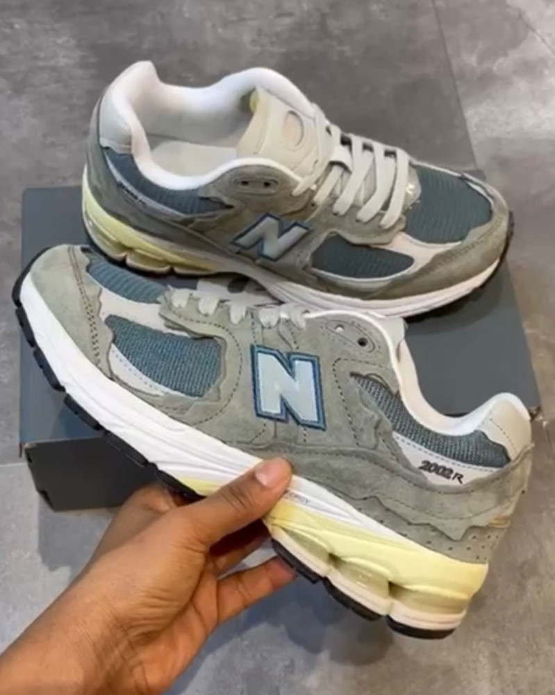 New Balance 2002R Protection Pack Mirage Grey