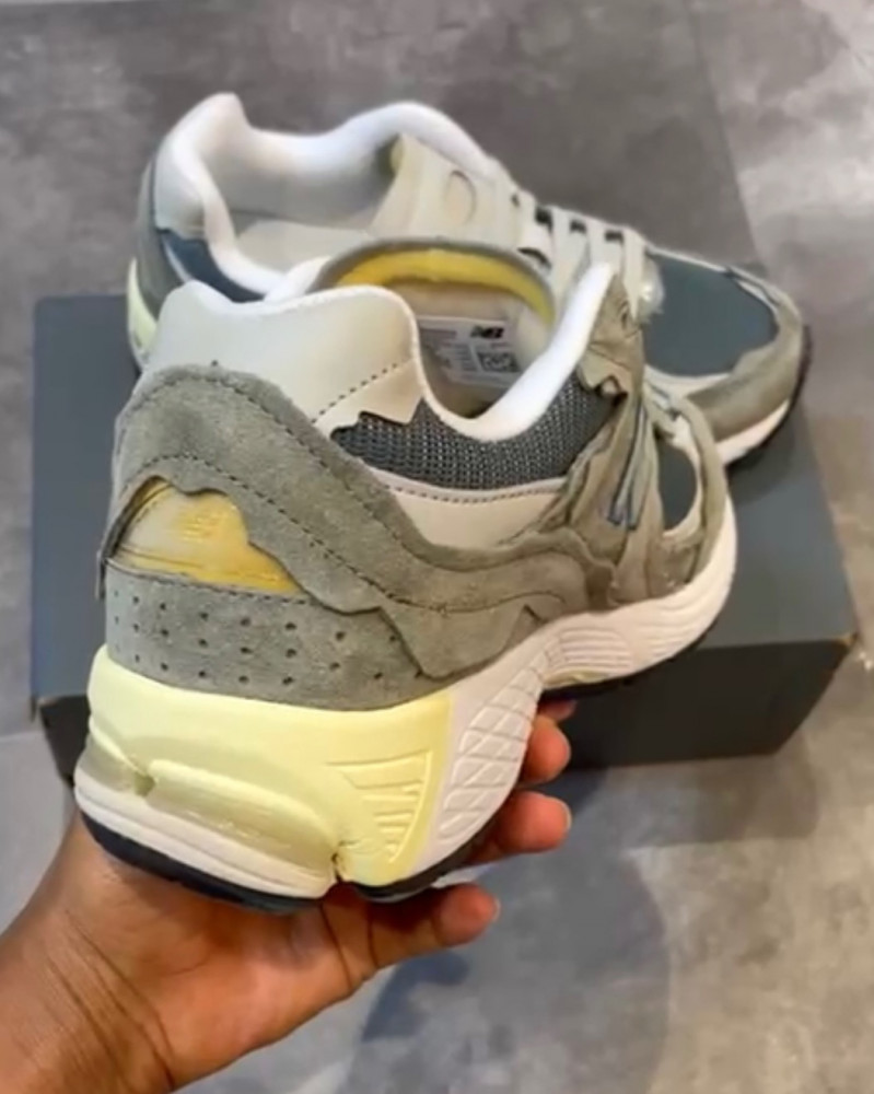 New Balance 2002R Protection Pack Mirage Grey