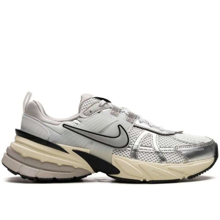 Nike V2K Run "Metallic Silver"