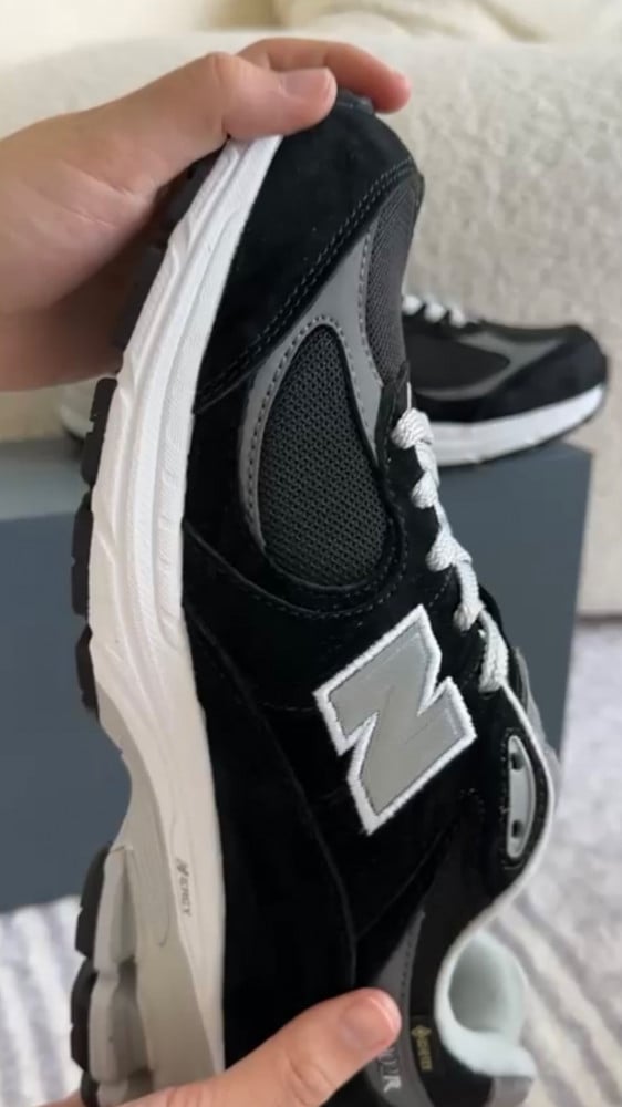 New Balance 2002R GORE-TEX 'Black Grey'