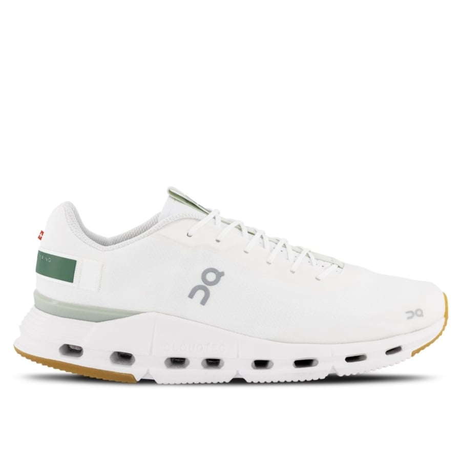 ON CLOUDNOVA FORM - WHITE | GREEN