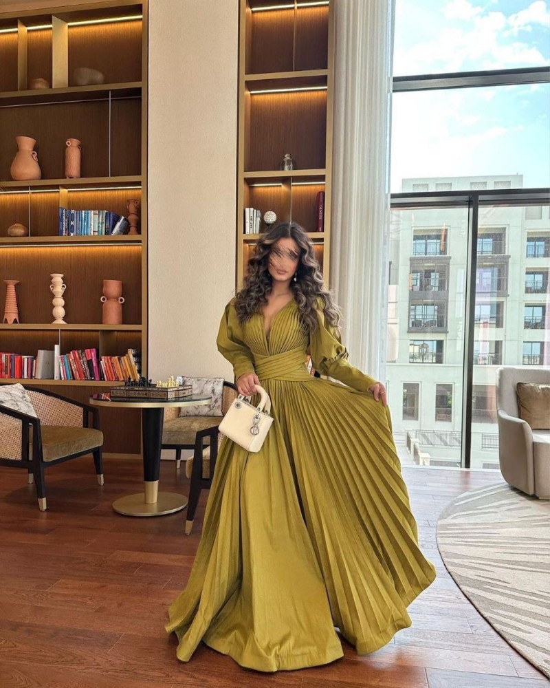 فستان فرنسي اخضر انيق