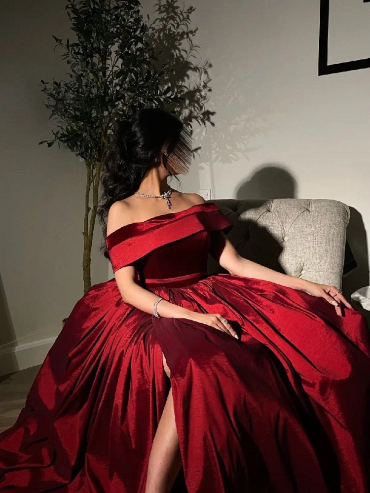 Cinderella dress European red royal velvet