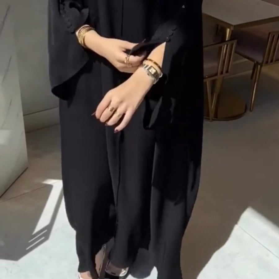 عباية الشهد