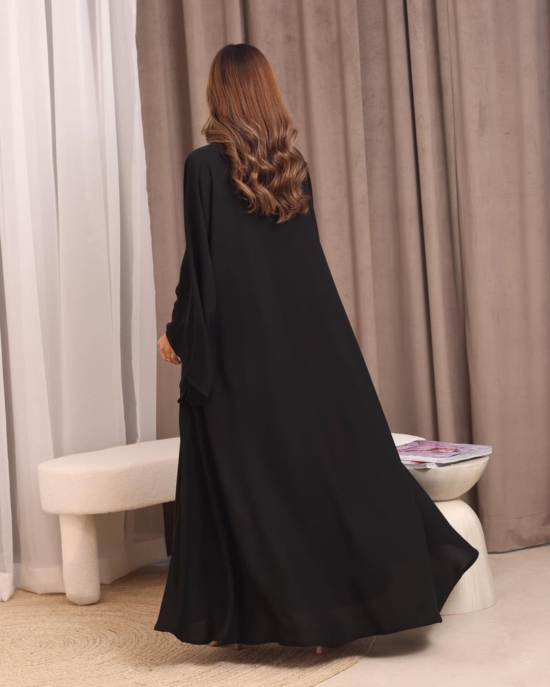 عباية ساده قماش بلاك بيري كوري