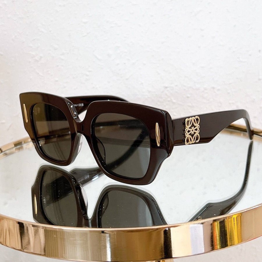 نظارة Loewe