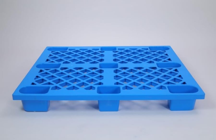 Blue application trays, lightweight trays