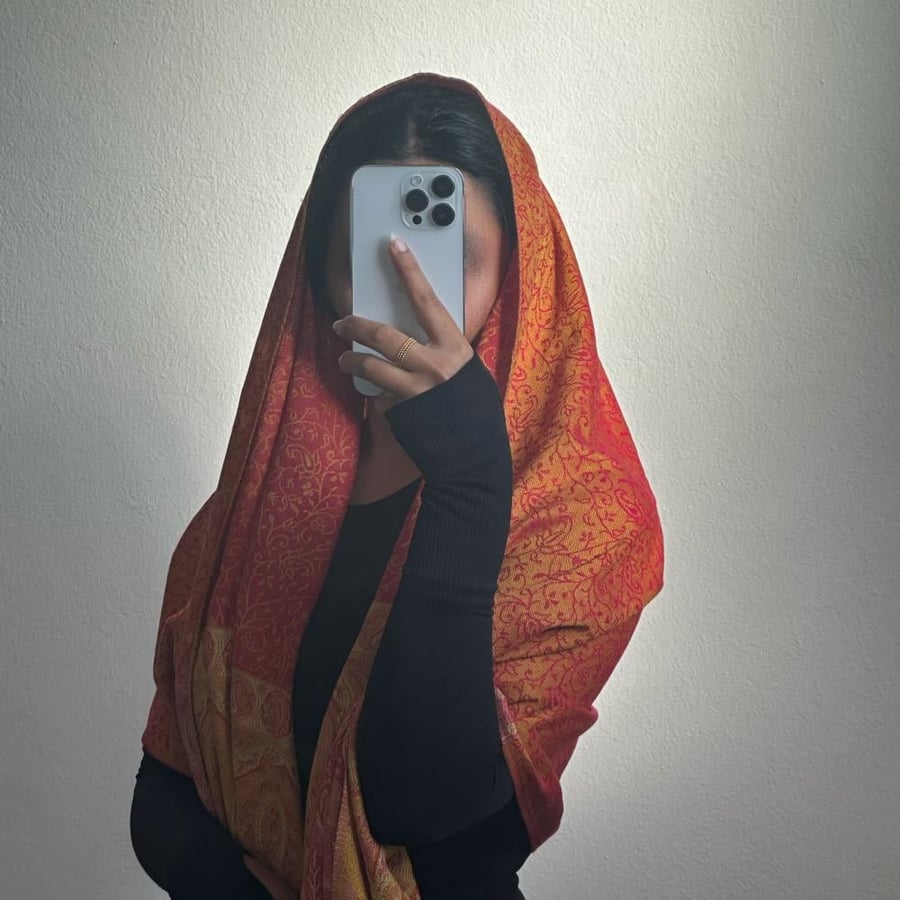 Kashmiri shawl